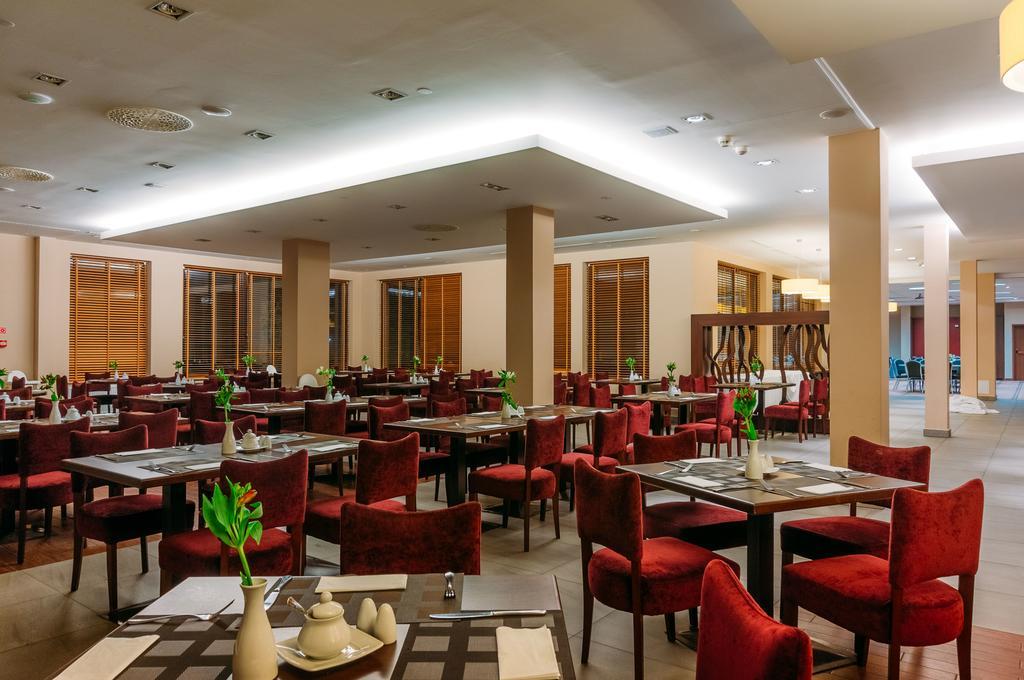 Mikolajki Resort Hotel & Spa Jora Wielka Esterno foto